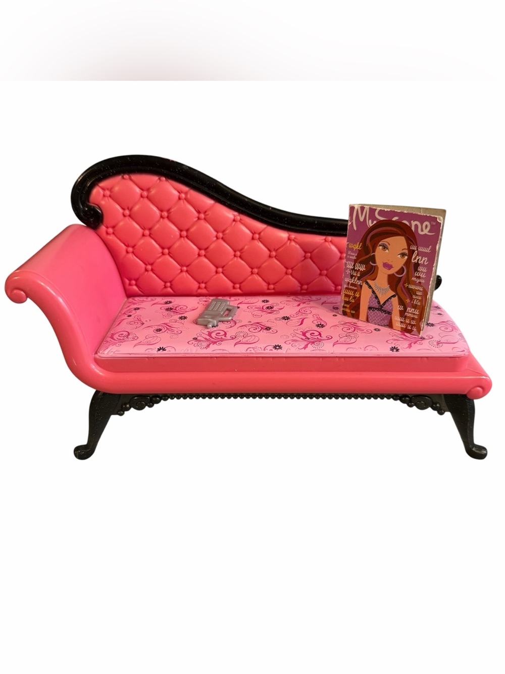 Vintage 2008 Mattel Barbie Dream Sofa with Cell Phone & Magazine